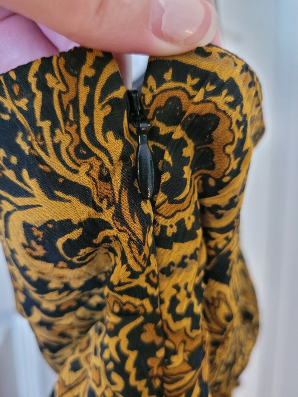 NWT Anthropologie Ollari Paisley One-Shoulder Jumpsuit, Size L - Picture 8 of 16